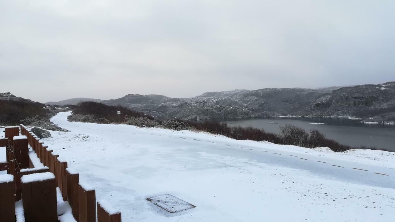 Achmelvich View Self Catering Apartamento Lochinver Exterior foto